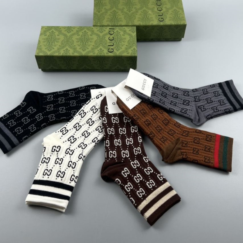 G*u*i socks